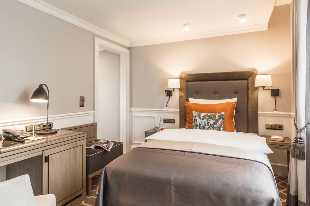 アルトホフ ホテル フュルステンホフ 写真