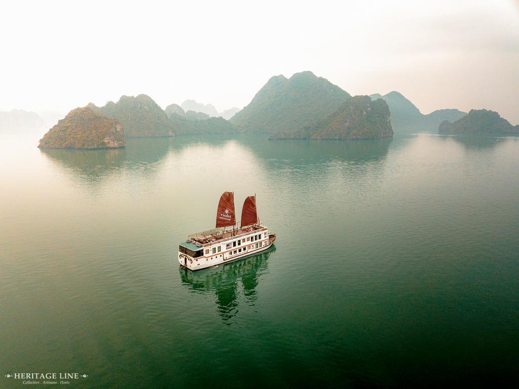 Heritage Line Violet Cruise - Ha Long Bay and Lan Ha Bay 写真