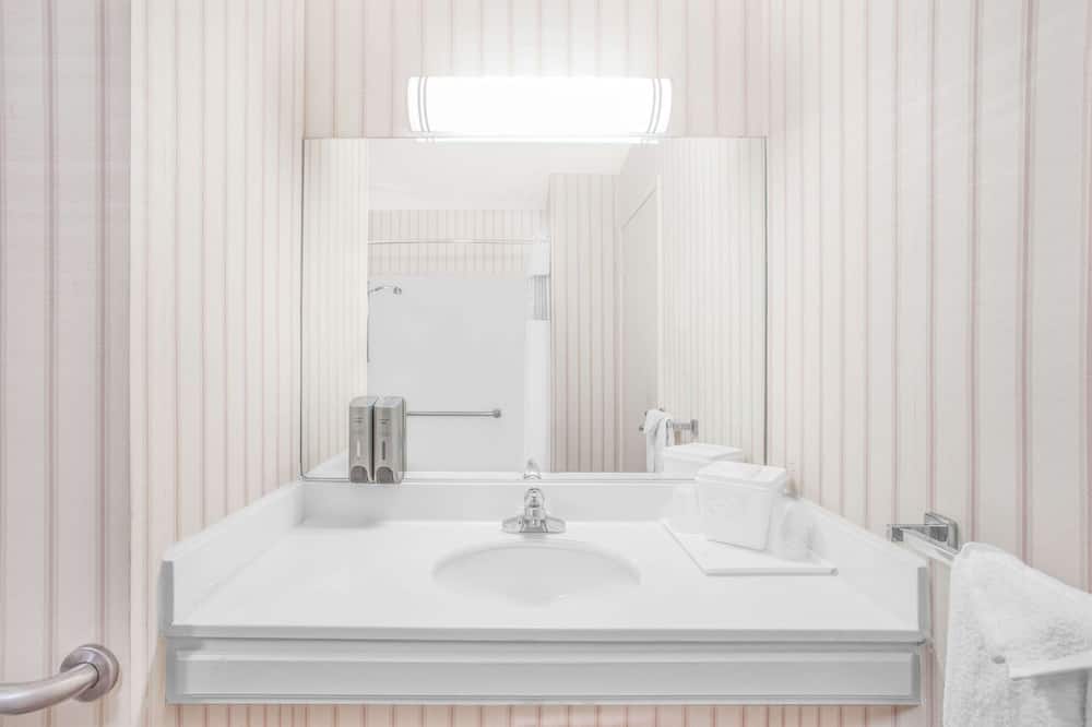 Ramada by Wyndham Barstow 写真