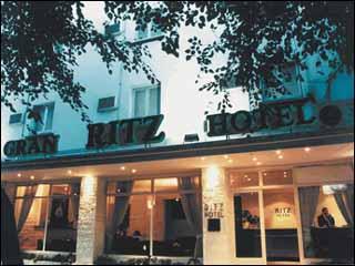 リッツ ホテル メンドーサ 写真