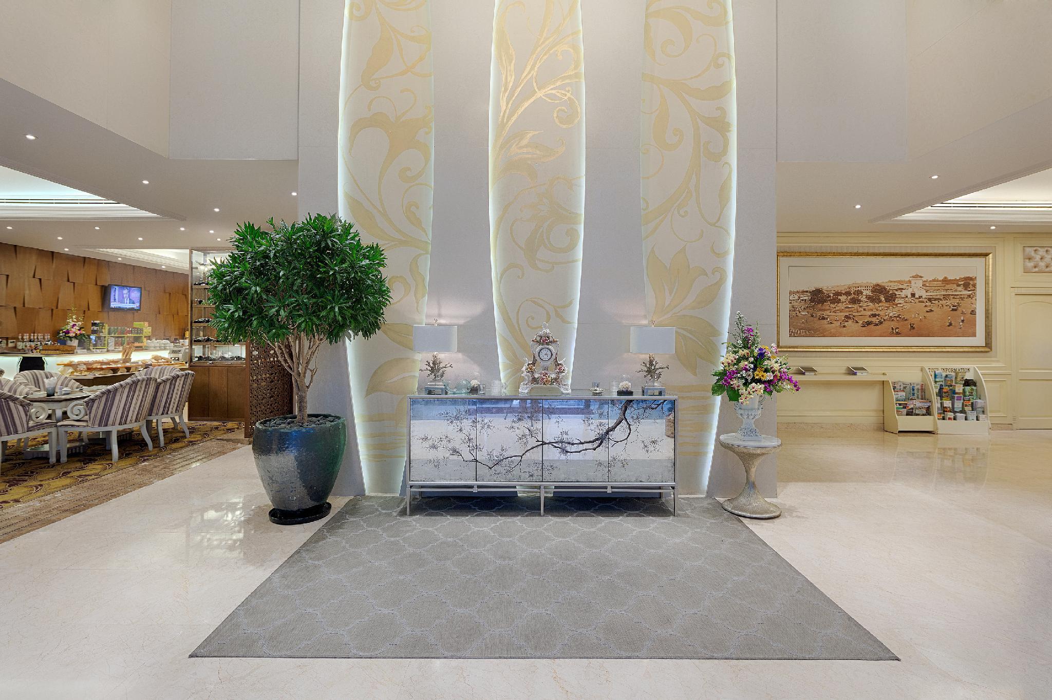 グランド シルバーランド ホテル 写真