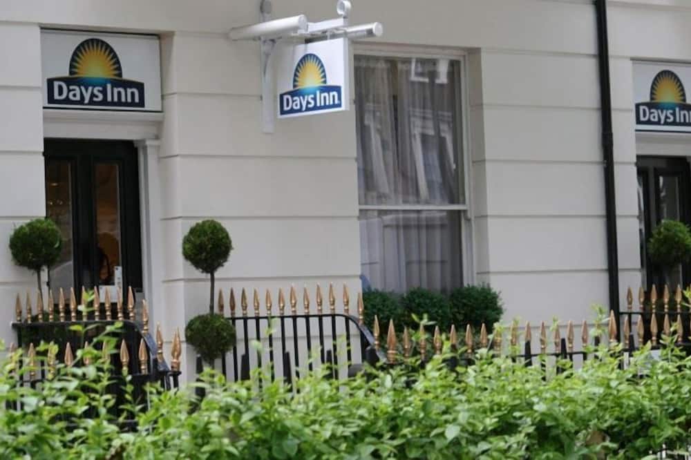 デイズ イン バイ ウィンダム ロンドン ハイド パーク 写真