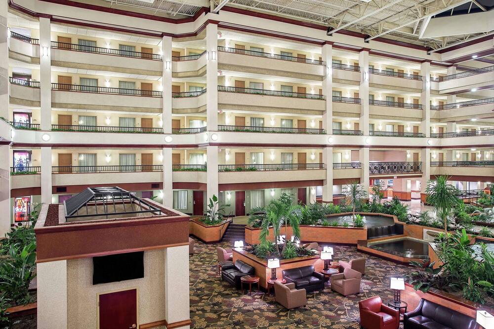 Embassy Suites by Hilton Lexington/UK Coldstream 写真