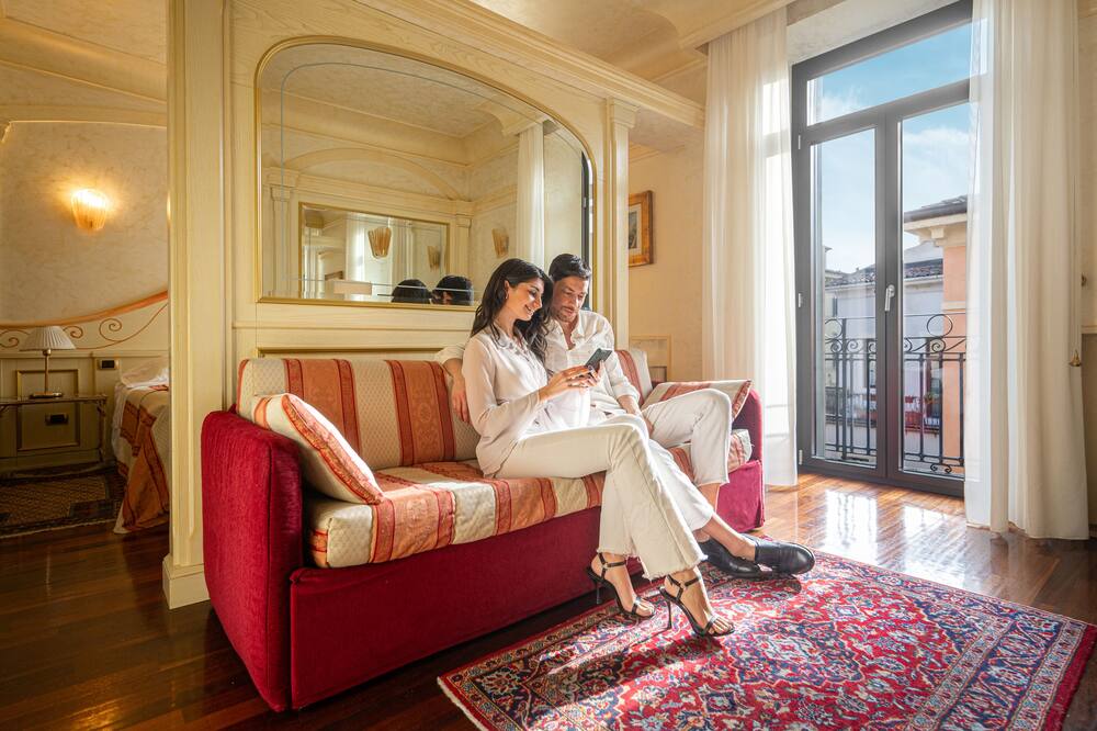 ホテル コロンバ ドオロ 写真