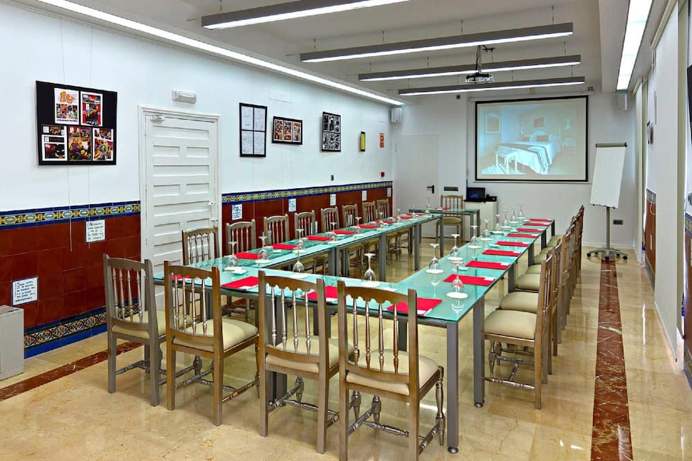 ホテル カルロス V 写真