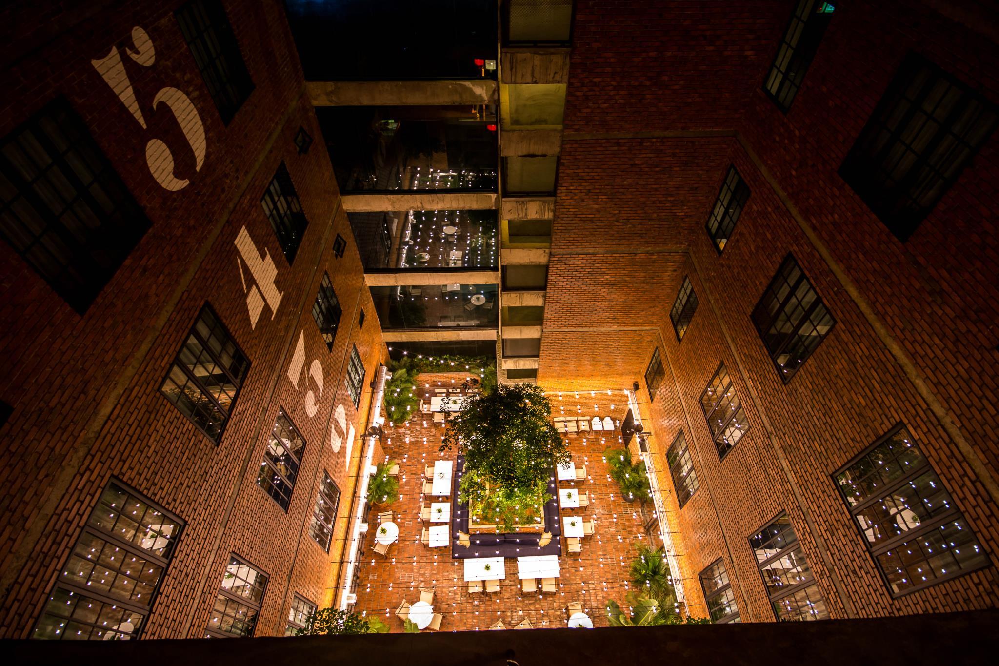 ローザ マラッカ 写真