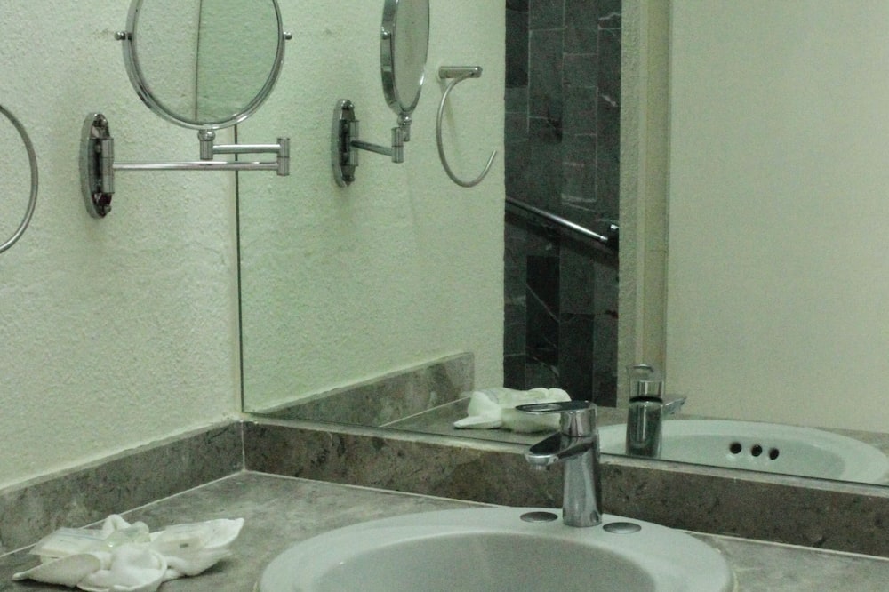 Hotel Plaza Palenque 写真