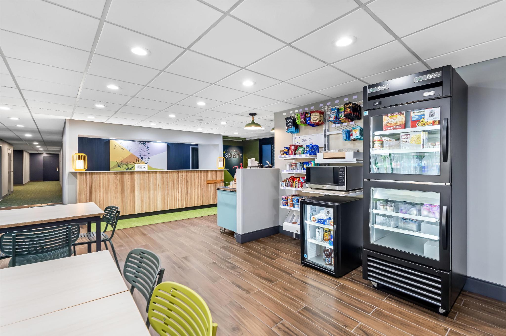 Spark by Hilton Alpharetta Roswell 写真