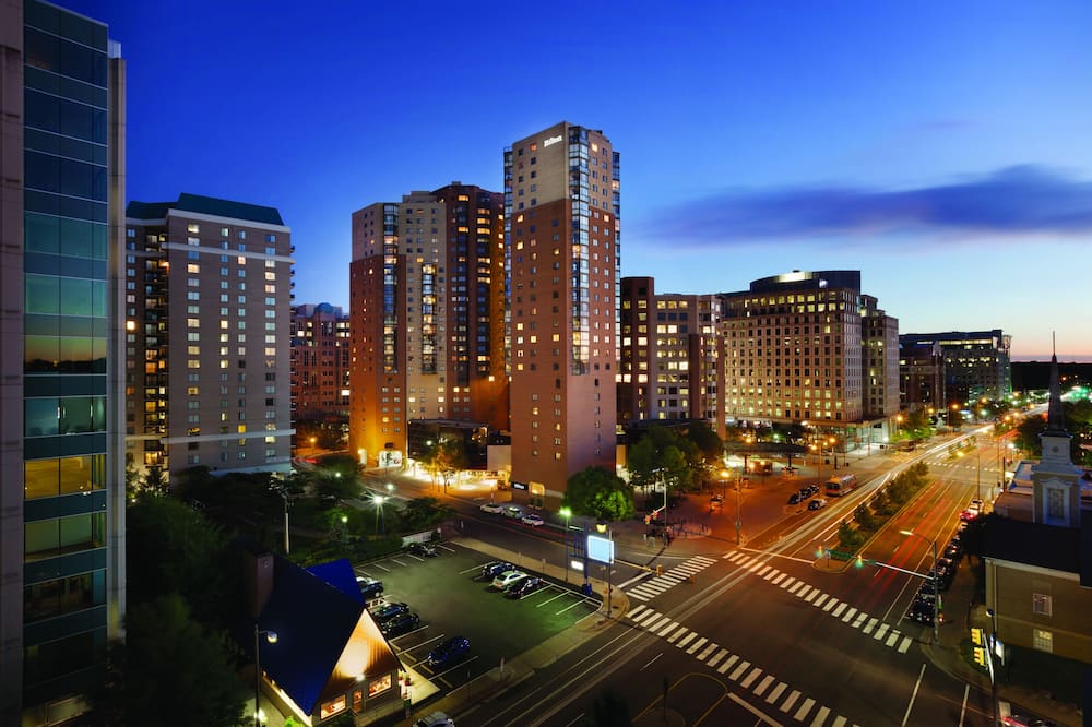 Hilton Arlington 写真