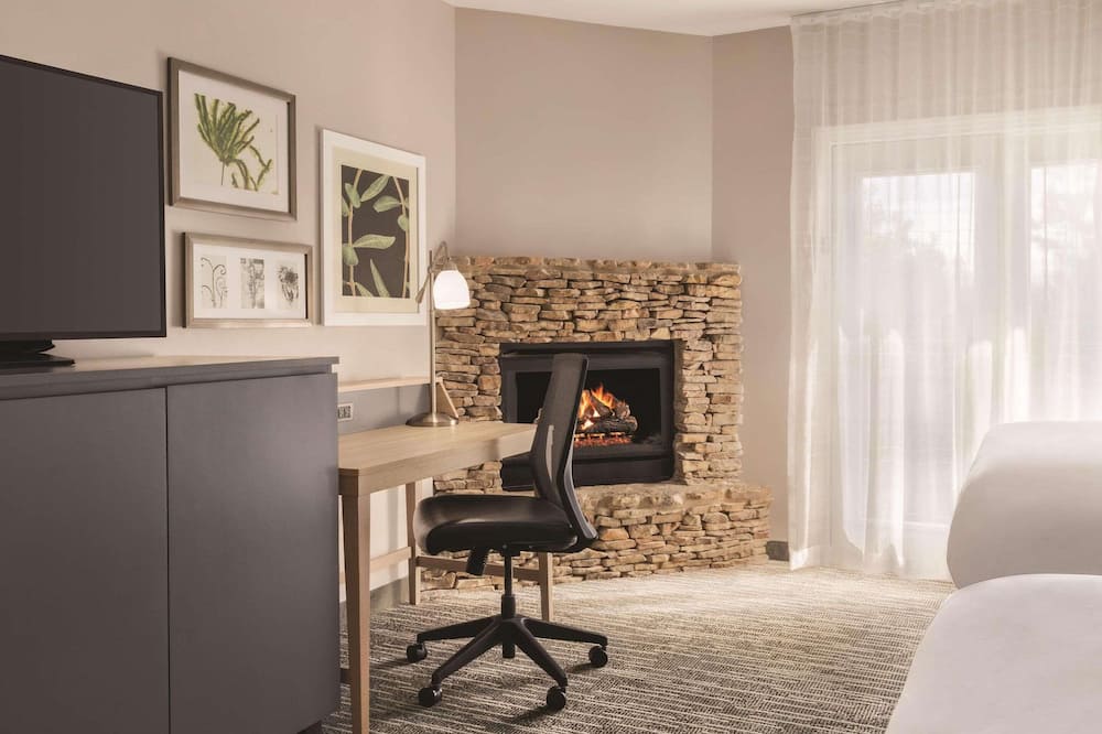 カントリー  イン & スイーツ バイ  ラディソンセバービル コダック テネシー 写真