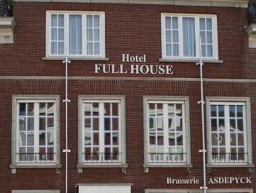 Full House Hotel 写真