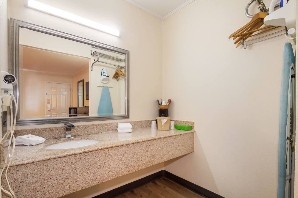 レッド ルーフ イン サンティー 写真