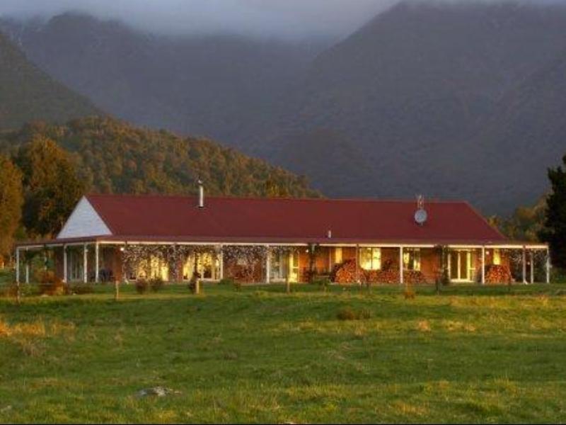 ミスティ ピークス ブティック アコモデーション 写真