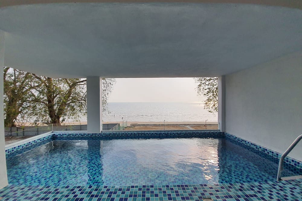 パシフィック リージェンシー ビーチ リゾート ポート ディクソン 写真