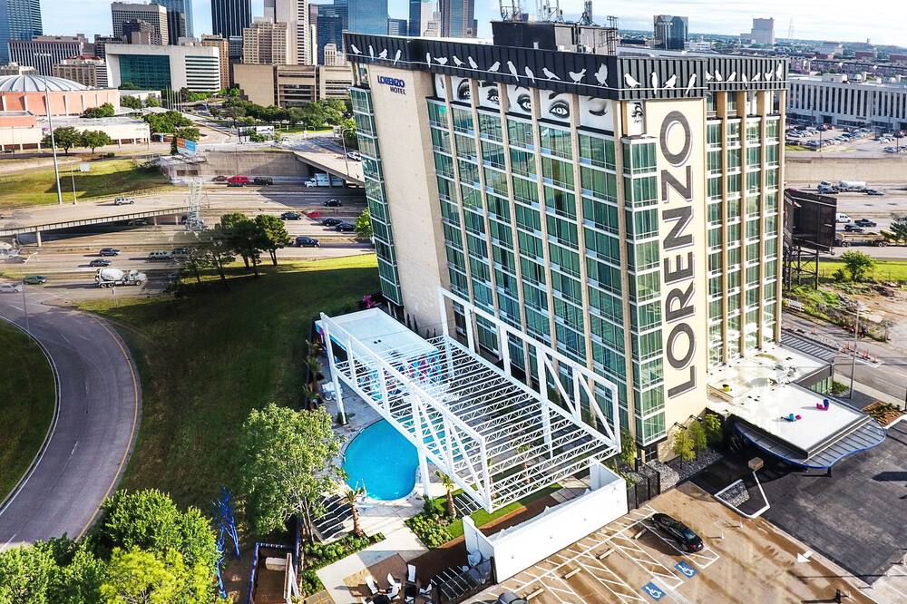 Lorenzo Hotel 写真