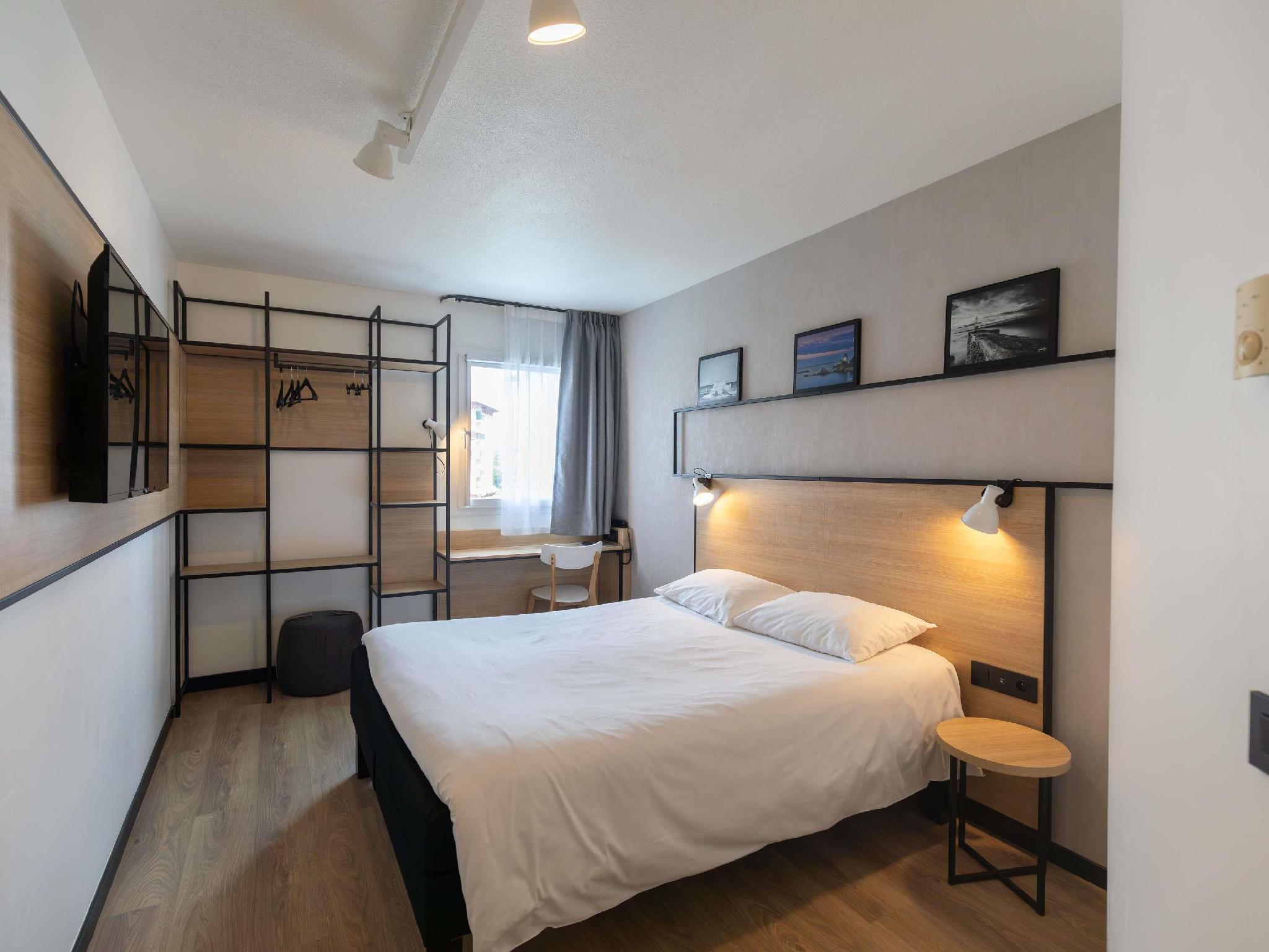 イビス シブール サン ジャン ド リュズ 写真