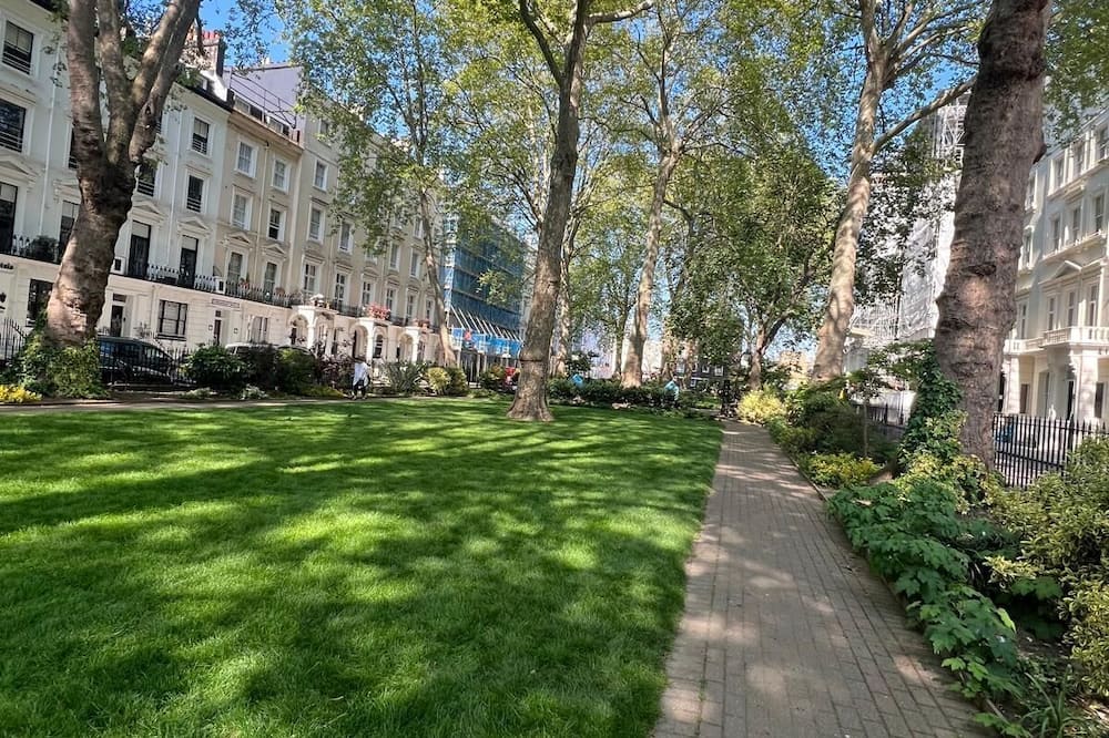 テューダー コート ホテル 写真