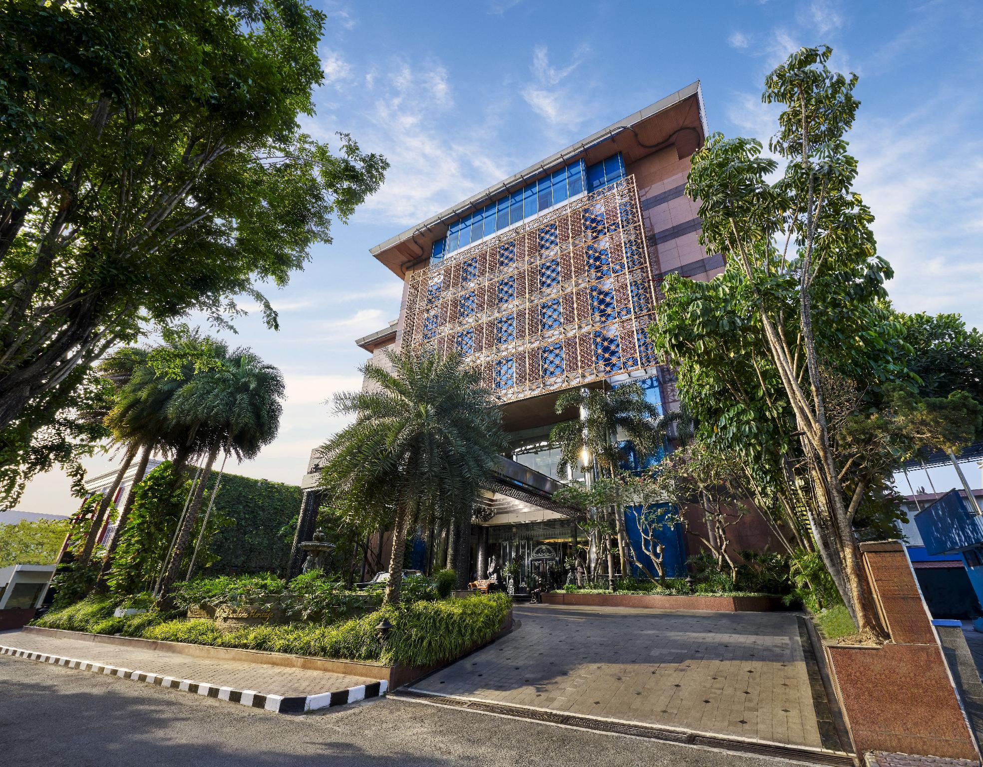 ザ ロイヤル スラカルタ ヘリテージ - ハンドリトゥン コレクション 写真