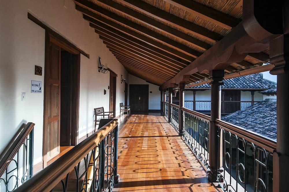 Hotel Plaza Colon 写真