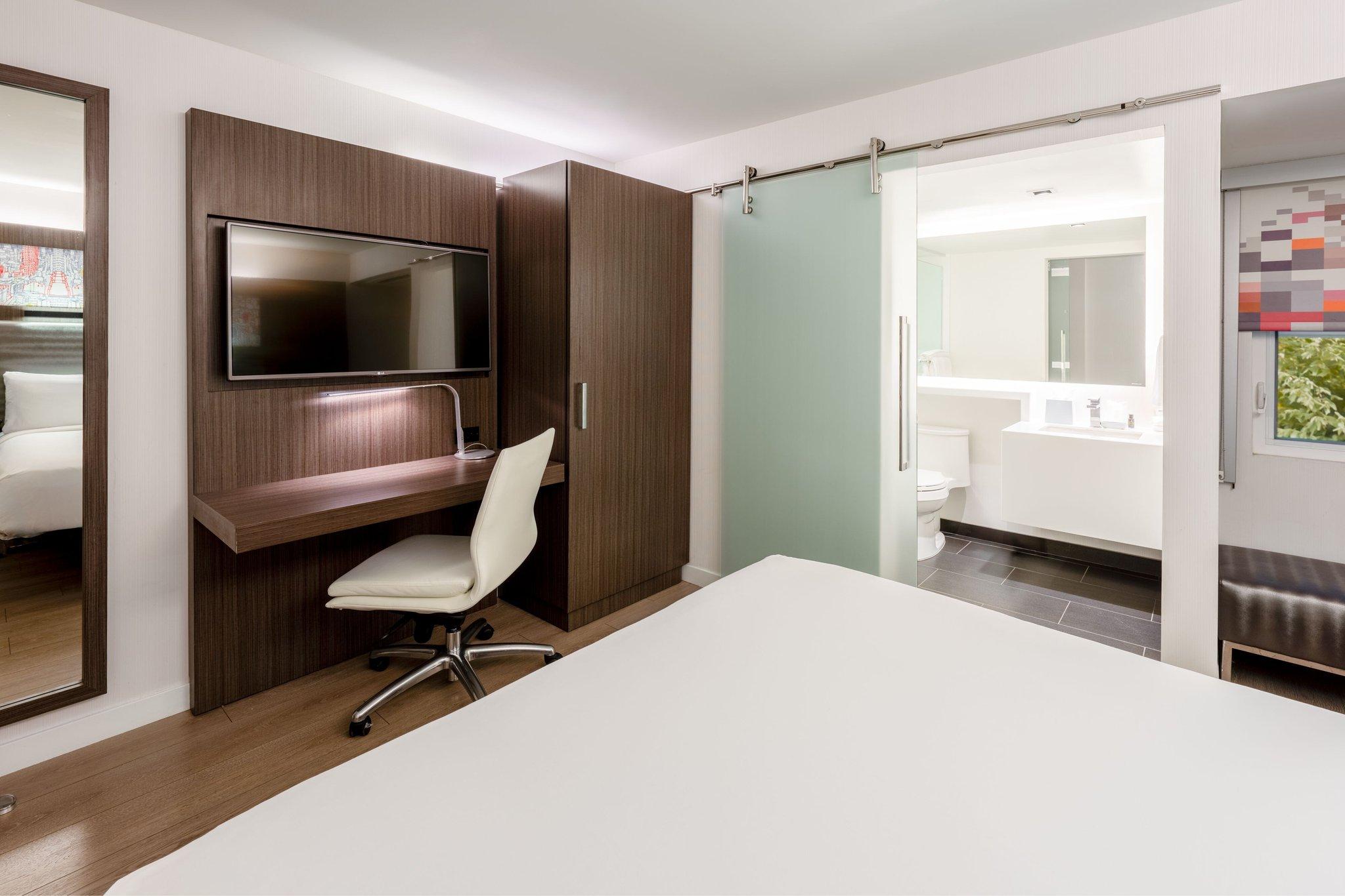 アロフト サニーベール 写真