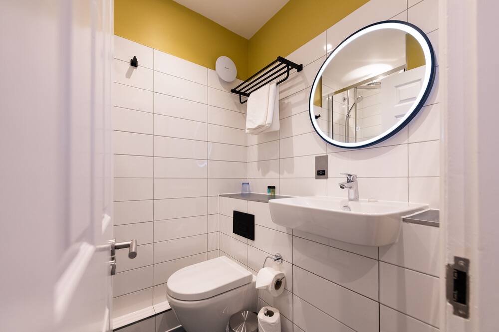 ザ バイロン 写真