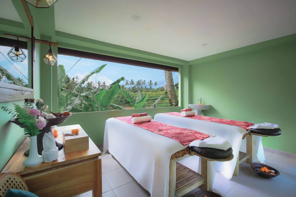 ラワニ リゾート 写真