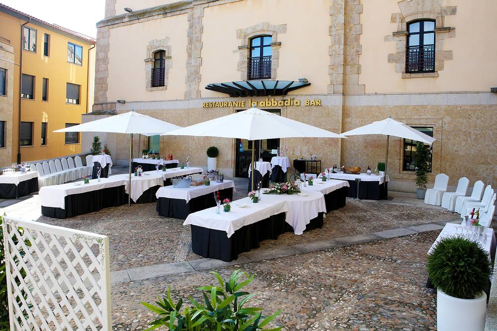 アバ フォンセカ 写真