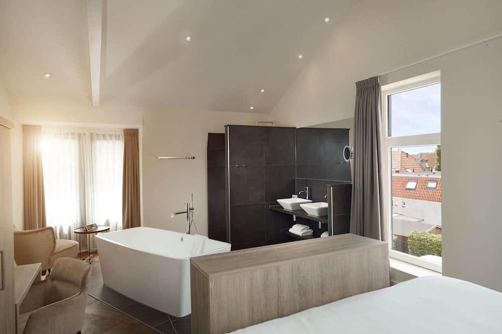 ホテル ドゥ リンデブーム 写真