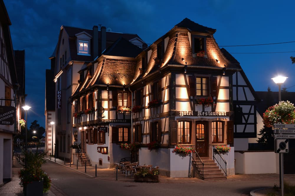 ホテル ドンタンヴィル 写真