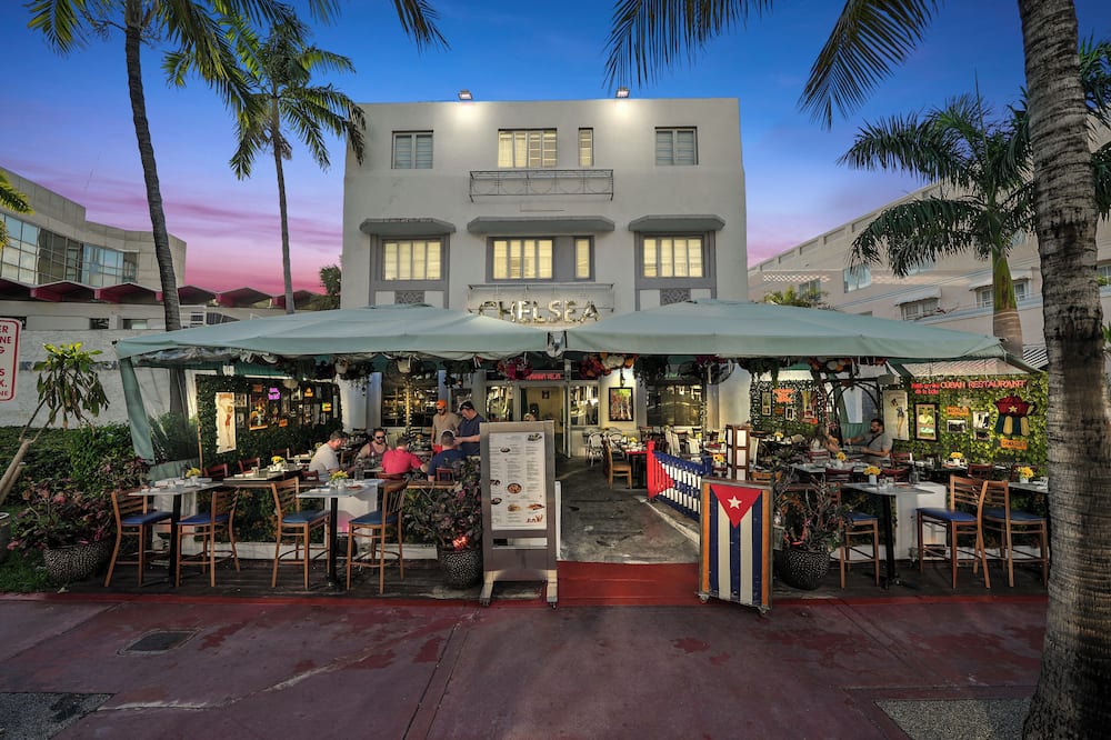 ホテル チェルシー 写真