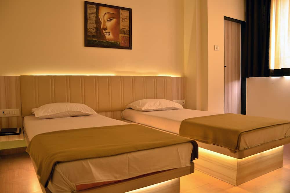 ホテル アルカ レジデンシー 写真