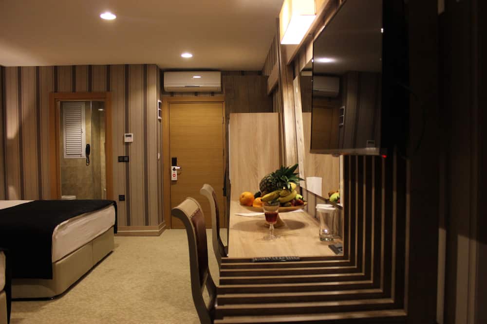 Neba Royal Hotel 写真