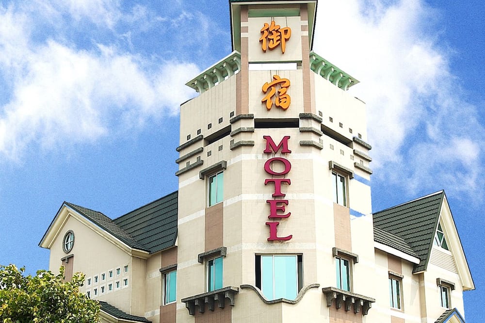 Royal Group Motel Chien Kuo Branch 写真