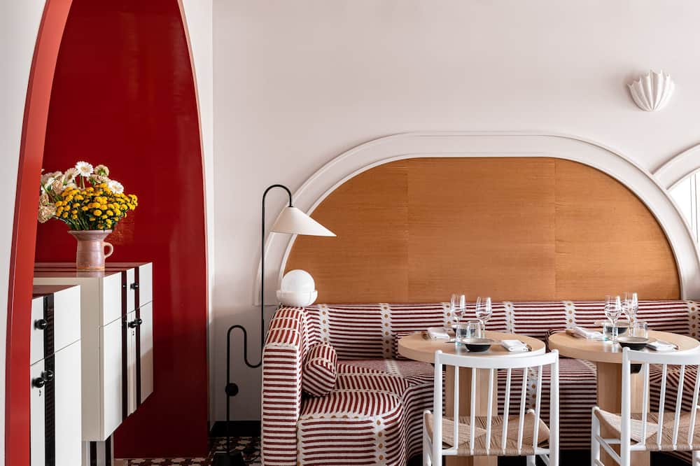 レジーナ エクスペリメンタル ビアリッツ 写真