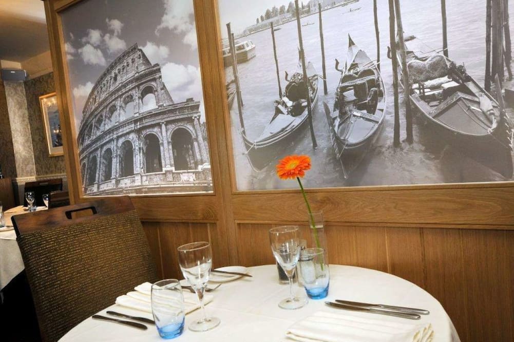 エニオズ ブティック ホテル ルームズ 写真