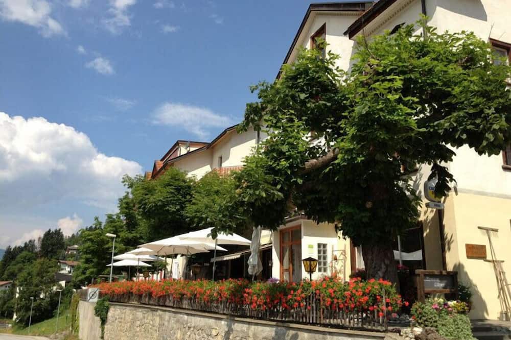 ホテル シュンタル 写真