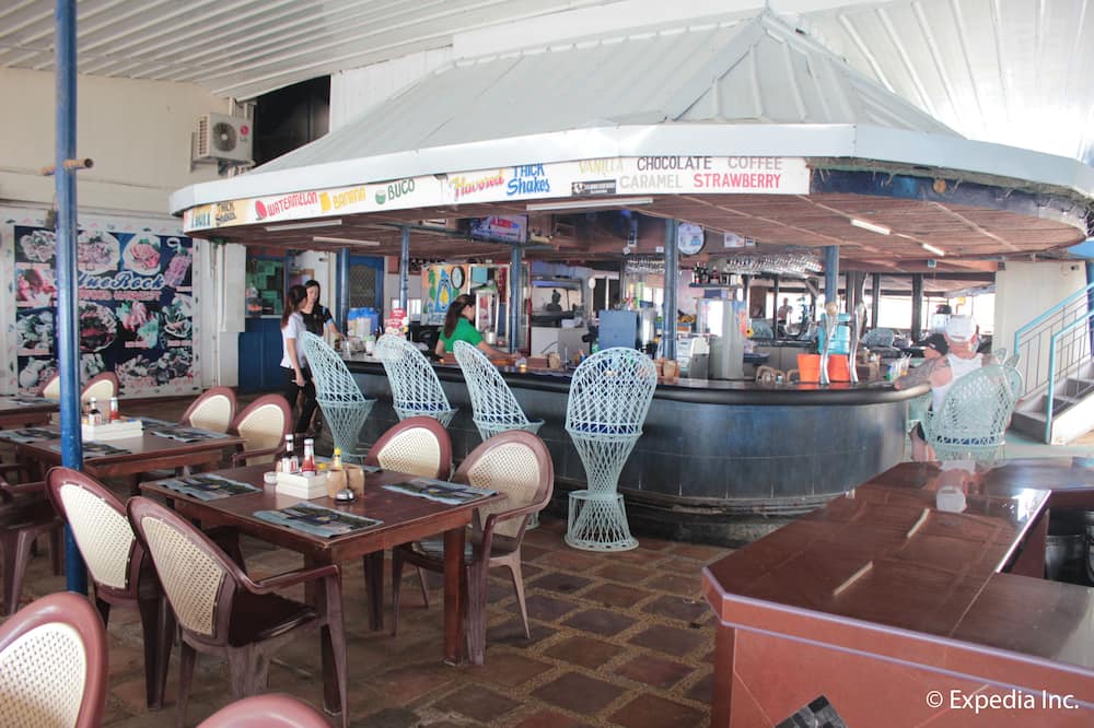 ブルー ロック ビーチ リゾート 写真