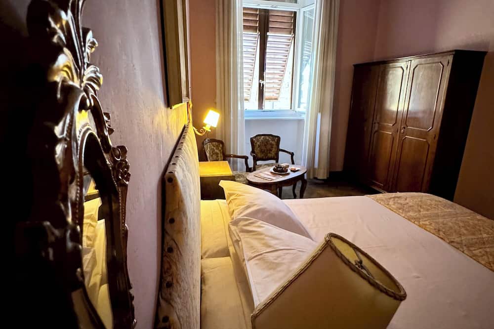 ホテル チェステリ 写真