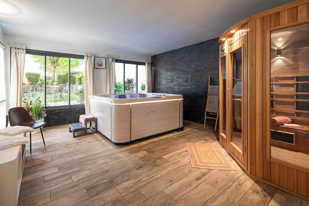 ジ オリジナルズ シティ ホテル ブリストル ル ピュイ アン ヴレ 写真