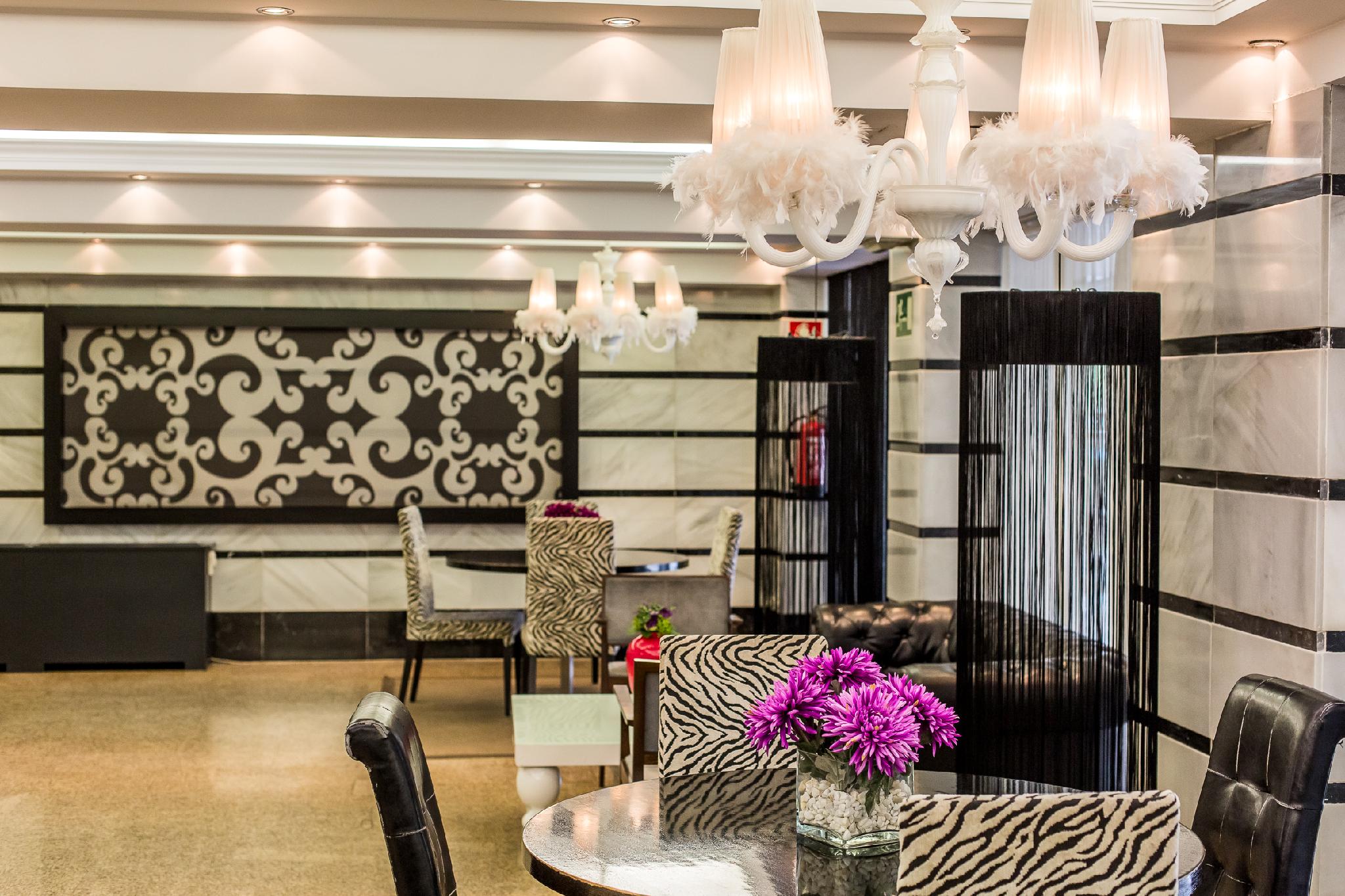 レオナルド ホテル グラナダ 写真