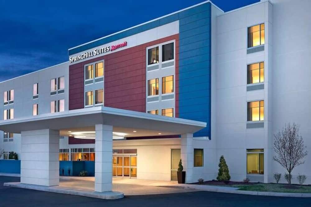 SpringHill Suites by Marriott Portland Airport 写真