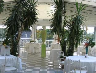 ヴィラ ティボリ 写真