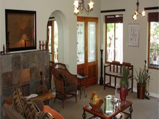 Waterfront Lodge 写真