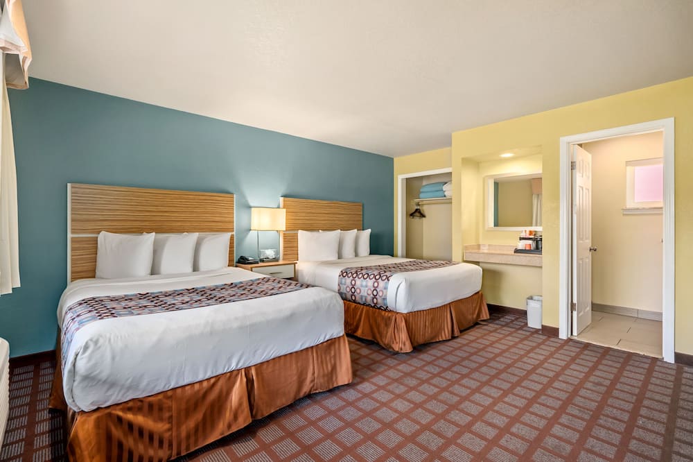 アベニュー イン ダウンタウン サン ルイス オビスポ 写真