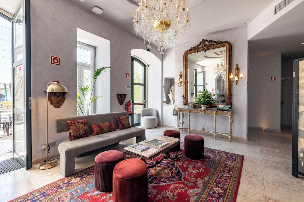 ポサーダ アルファマ 写真