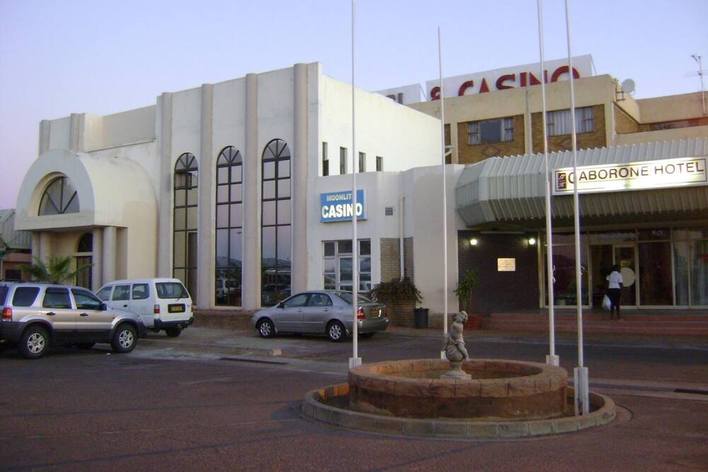 ザ ハボローネ ホテル 写真