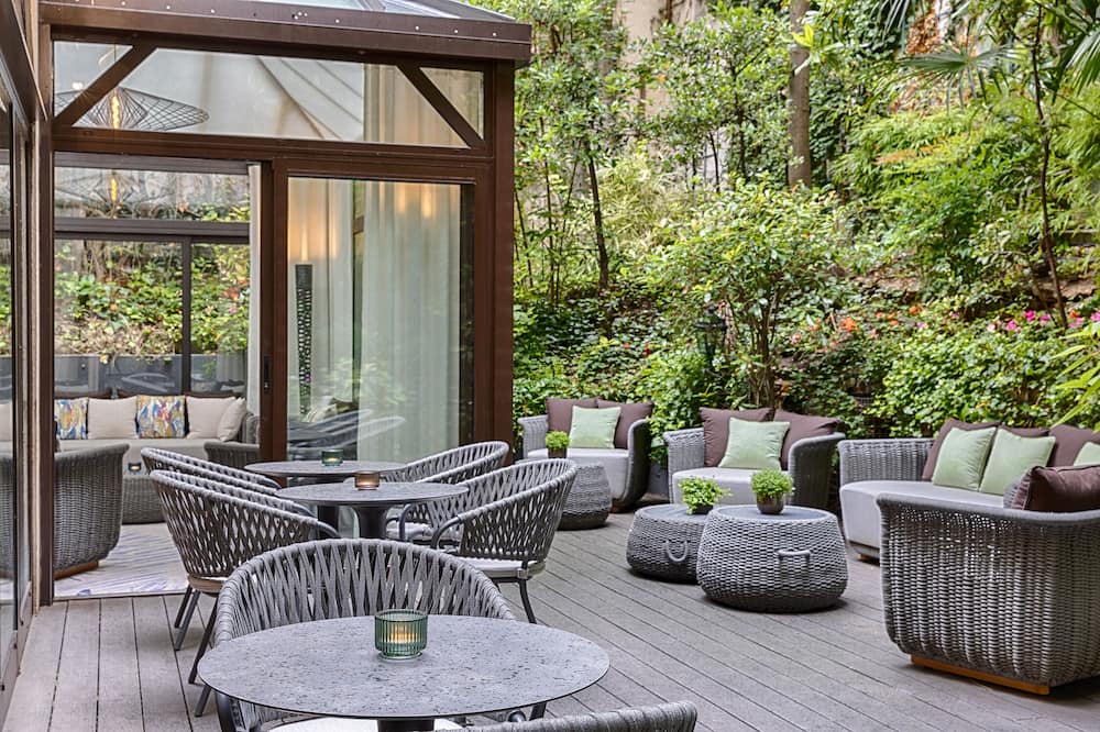 ガーデン エリッセ 写真