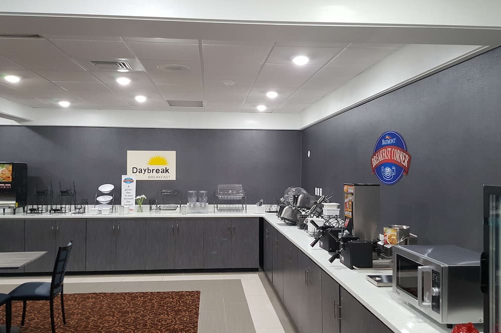 ベイモント イン & スイーツ グランド ラピッズ ニア ダウンタウン 写真