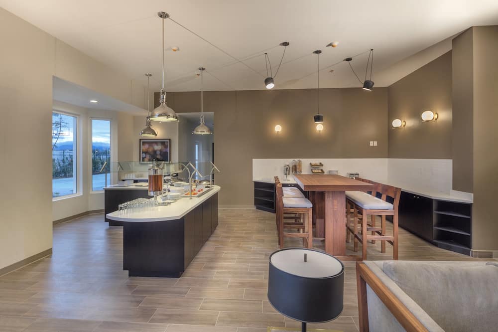 ステイブリッジ スイーツ イラプアト by IHG 写真