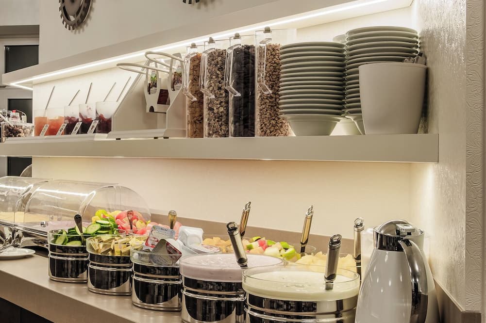 コーディアル シアター ホテル 写真